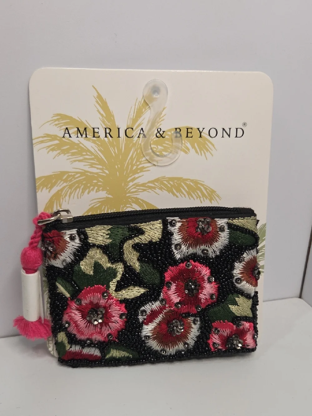 🖤▪️America & Beyond ▪️Floral Beaded Zip Pouch - Black with Pink Floral